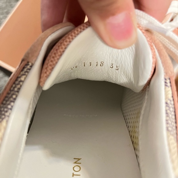 ❌SOLD Louis Vuitton Run Away Sneaker - Picture 7 of 9